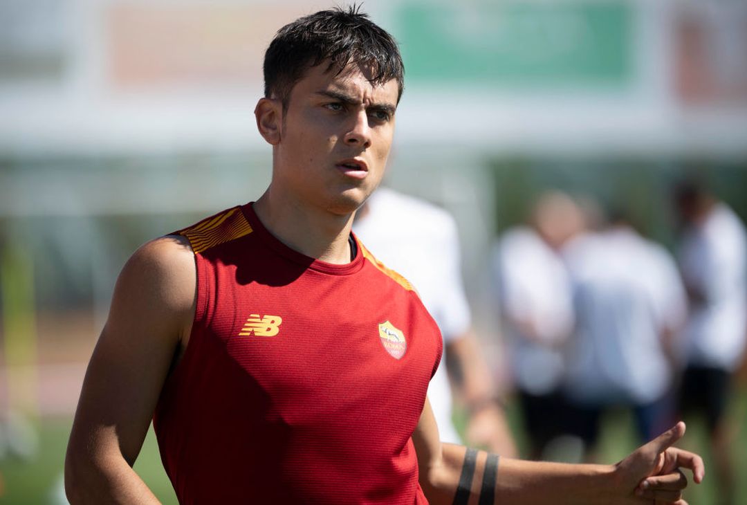 Allenamento mattutino per Paulo Dybala – FOTO GALLERY - immagine 13