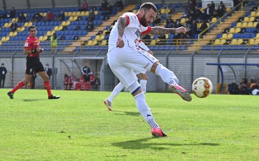 Antenucci in azione nell'ultima gara giocata a Viterbo. Antenucci in azione nell'ultima gara giocata a Viterbo.
