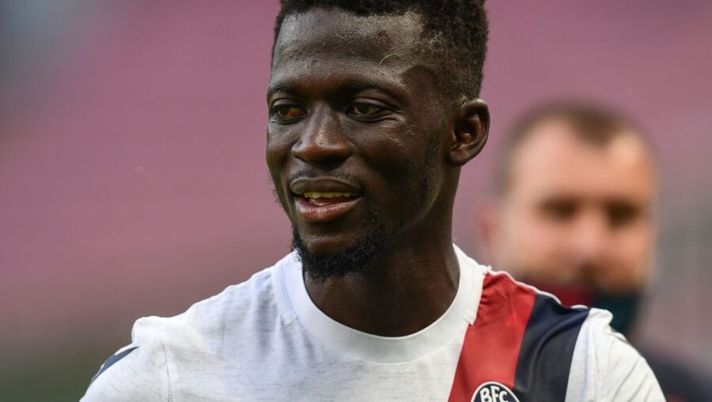 Bologna's Gambian forward Musa Barrow looks on after winning the Italian Serie A football match between Inter Milan and Bologna played behind closed doors on July 5, 2020 at the Giuseppe-Meazza San Siro stadium in Milan. (Photo by MIGUEL MEDINA / AFP) (Photo by MIGUEL MEDINA/AFP via Getty Images) NEWS – Infortunio per Barrow e Lovato! Stop Galabinov, le condizioni di Marusic e Radu- immagine 1