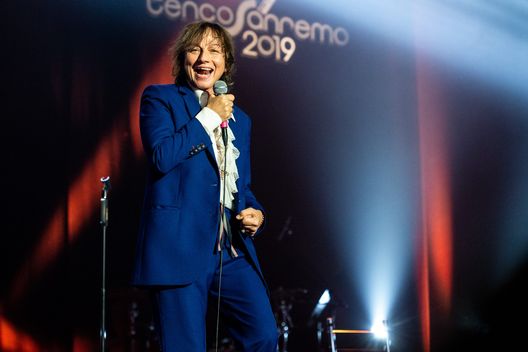 SANREMO, ITALY - OCTOBER 19: Gianna Nannini performs at the Tenco Prize 2019 at Teatro Ariston on October 19, 2019 in Sanremo, Italy. (Photo by Roberto Finizio/Getty Images) Commisso manda un messaggio alla Nannini: “Grazie Gianna!”- immagine 2
