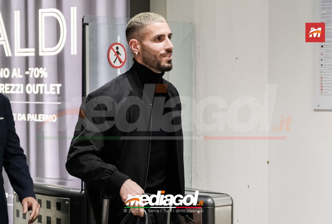 FOTO PALERMO, Tutino arriva all’aeroporto ‘Falcone e Borsellino’ di Palermo (Gallery) - immagine 4