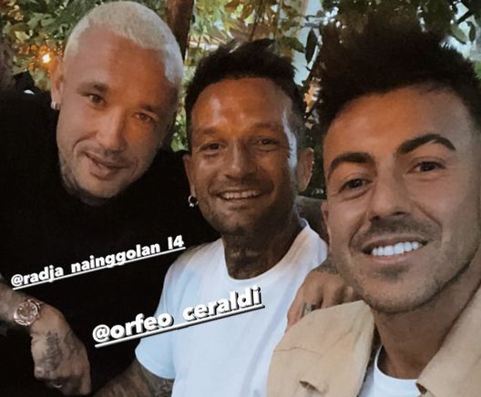 El Shaarawy e Nainggolan insieme a Roma: serata a due passi dal Colosseo – FOTO El Shaarawy e Nainggolan insieme a Roma: serata a due passi dal Colosseo – FOTO