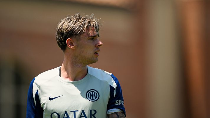 UFFICIALE – Zalewski è dell’Inter, arriva a titolo definitivo: il comunicato - immagine 1