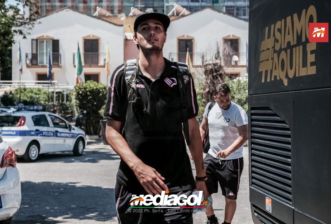 FOTO Torino-Palermo, rosanero in partenza dall’hotel (Gallery) - immagine 26