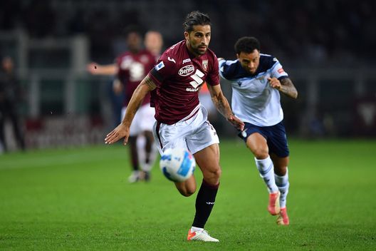 TURIN, ITALY - SEPTEMBER 23: Ricardo Rodriguez of Torino FC in action during the Serie A match between Torino FC v SS Lazio at Stadio Olimpico di Torino on September 23, 2021 in Turin, Italy. (Photo by Valerio Pennicino/Getty Images) TURIN, ITALY - SEPTEMBER 23: Ricardo Rodriguez of Torino FC in action during the Serie A match between Torino FC v SS Lazio at Stadio Olimpico di Torino on September 23, 2021 in Turin, Italy. (Photo by Valerio Pennicino/Getty Images)