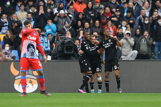 (Photo by Francesco Pecoraro/Getty Images) Clonate Osimhen! Al Maradona Victor strapazza l’Udinese e risolve i problemi di Spalletti- immagine 2