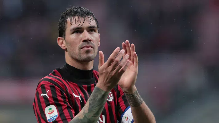 Alessio Romagnoli, difensore centrale e capitano del Milan (credits: GETTY Images)