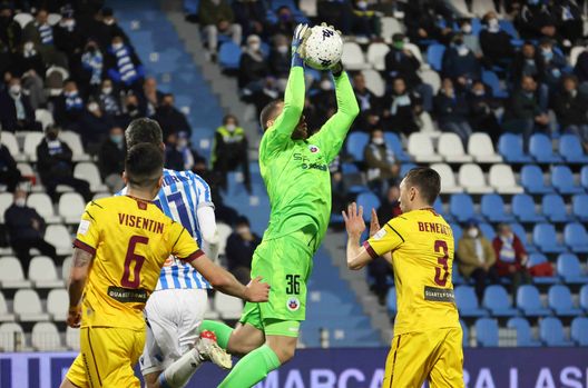 Un momento di Spal-Cittadella Foto: Michele Nucci/LaPresse02 Marzo 2022, Ferrara, Italiasport calcioSpal Vs. Cittadella - Campionato di calcio Serie BKT 2021/2022 - stadio Paolo MazzaNella foto: Elhan Kastrati (a.s. Cittadella)Photo: Michele Nucci/LaPresseMarch 2, 2022 - Ferrara, Italysport soccerSpal Vs. Cittadella- Italian Football Championship League BKT 2021/2022 - Paolo Mazza stadiumIn the pic: Elhan Kastrati (a.s. Cittadella) Spal e Cittadella non si fanno male, finisce con un “povero” 0-0- immagine 2