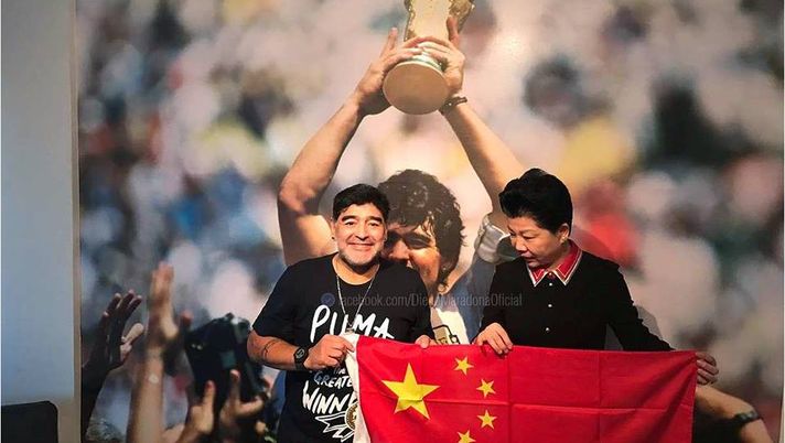 FOTO Maradona: ufficiale, nuovo incarico per lui in Cina 
