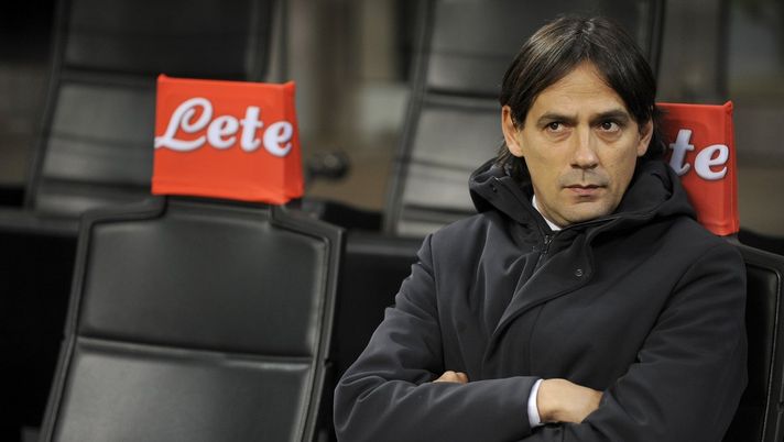 Simone Inzaghi, tecnico della Lazio, in panchina a San Siro (credits: GETTY Images) 