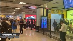 VIDEO – Svilar è a Fiumicino, sorrisi e foto per il nuovo portiere della Roma