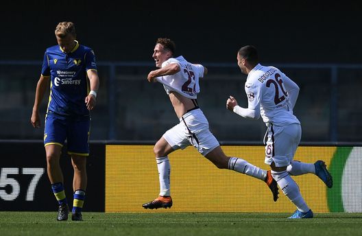 VERONA, ITALY - MAY 09: Mergim Vojvoda of Torino FC celebrates after scoring the opening goal during the Serie A match between Hellas Verona FC and Torino FC at Stadio Marcantonio Bentegodi on May 09, 2021 in Verona, Italy. Sporting stadiums around Italy remain under strict restrictions due to the Coronavirus Pandemic as Government social distancing laws prohibit fans inside venues resulting in games being played behind closed doors. (Photo by Alessandro Sabattini/Getty Images) VERONA, ITALY - MAY 09: Mergim Vojvoda of Torino FC celebrates after scoring the opening goal during the Serie A match between Hellas Verona FC and Torino FC at Stadio Marcantonio Bentegodi on May 09, 2021 in Verona, Italy. Sporting stadiums around Italy remain under strict restrictions due to the Coronavirus Pandemic as Government social distancing laws prohibit fans inside venues resulting in games being played behind closed doors. (Photo by Alessandro Sabattini/Getty Images)