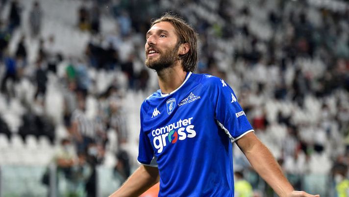TURIN, ITALY - AUGUST 28: Leonardo Mancuso of Empoli FC celebrates his team's victory at the end of the Serie A match between Juventus and Empoli FC at Juventus Stadium on August 28, 2021 in Turin, Italy. (Photo by Giorgio Perottino/Getty Images) Empoli, chi ha tirato il rigore in Coppa Italia tra Bajrami e Mancuso - immagine 1