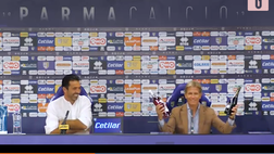 VIDEO Parma, Krause come CR7: “Bevo o sposto?”. Il siparietto con Buffon