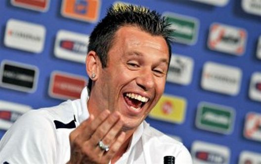 Antonio Cassano, ex attaccante del Milan (fonte foto: footballtransfer.blogosfere.it) Antonio Cassano, ex attaccante del Milan (fonte foto: footballtransfer.blogosfere.it)