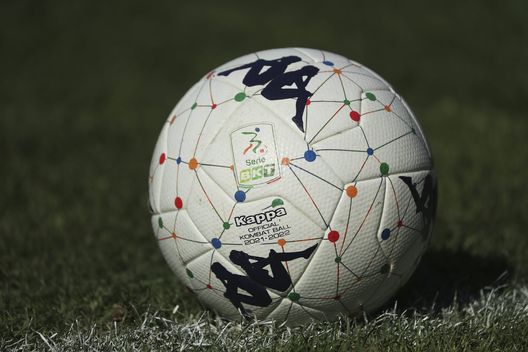 Terminata la 24a giornata di serie B: il Bari vince grazie a Cheddira. I risultati- immagine 2