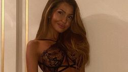 Manuela Ferrera, l’autoscatto in lingerie è da impazzire: web in delirio