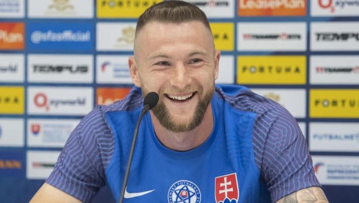 Skriniar: “Inter? Il club ora va messo da parte, siamo qui per lottare per la nostra nazione” Skriniar: “Inter? Il club ora va messo da parte, siamo qui per lottare per la nostra nazione” - immagine 1