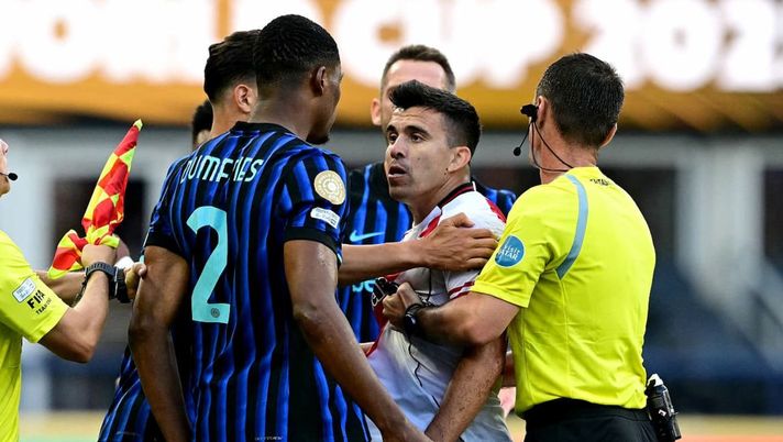 Dumfries-Acuna, quello che non si è visto: “Marcos gli ha mostrato un parastinco con scritto…” - immagine 1