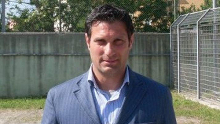 Napoli, Taglialatela elogia Meret: “È saggio come un vecchio, dà sicurezza. Ecco chi mi ricorda…”  Napoli, Taglialatela elogia Meret: “È saggio come un vecchio, dà sicurezza. Ecco chi mi ricorda…”