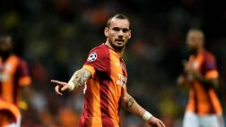 Ag. Sneijder: “Un ritorno al Galatasaray? Al momento no, ma la situazione può cambiare”