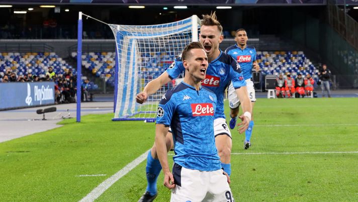 NAPLES, ITALY - DECEMBER 10: Arkadiusz Milik and Fabian Ruiz celebrate the 1-0 goal scored by Arkadiusz Milik during the UEFA Champions League group E match between SSC Napoli and KRC Genk at Stadio San Paolo on December 10, 2019 in Naples, Italy. (Photo by Francesco Pecoraro/Getty Images) NAPLES, ITALY - DECEMBER 10: Arkadiusz Milik and Fabian Ruiz celebrate the 1-0 goal scored by Arkadiusz Milik during the UEFA Champions League group E match between SSC Napoli and KRC Genk at Stadio San Paolo on December 10, 2019 in Naples, Italy. (Photo by Francesco Pecoraro/Getty Images)