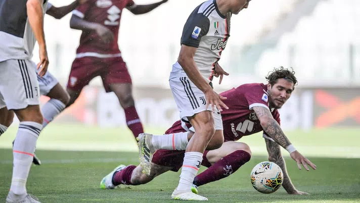 TURIN, ITALY - JULY 04: Paulo Dybala of Juventus scores his team's first goal during the Serie A match between Juventus and Torino FC at Allianz Stadium on July 04, 2020 in Turin, Italy. (Photo by Daniele Badolato - Juventus FC/Juventus FC via Getty Images)