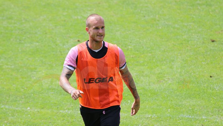FOTO, Struna saluta il Palermo: “Grazie a tutti, un grande in bocca al lupo alla squadra. Vi auguro la Serie A”  FOTO, Struna saluta il Palermo: “Grazie a tutti, un grande in bocca al lupo alla squadra. Vi auguro la Serie A”