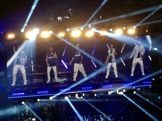 Backstreet Boys, concerto a Milano con la maglia dell’Inter: arriva anche la risposta del club Backstreet Boys, concerto a Milano con la maglia dell’Inter: arriva anche la risposta del club
