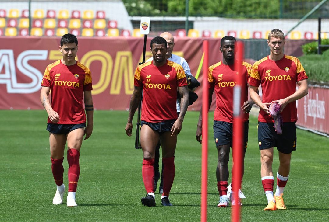 Roma, ripresa degli allenamenti in vista del Bologna. C’è Dybala – FOTOGALLERY - immagine 13