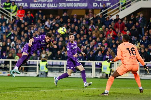GERMOGLI PH: 4 MARZO 2023 FIRENZE STADIO ARTEMIO FRANCHI SERIE A FIORENTINA VS MILAN NELLA FOTO JOVIC GOL Jovic non si è mai arreso: superato da Cabral, adesso tenta il controsorpasso- immagine 2