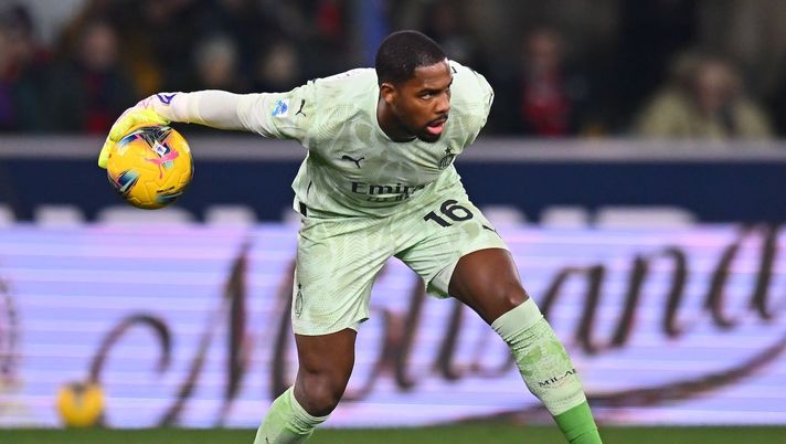 Mike Maignan AC Milan Bologna-Milan 2-1 Serie A 2024-2025