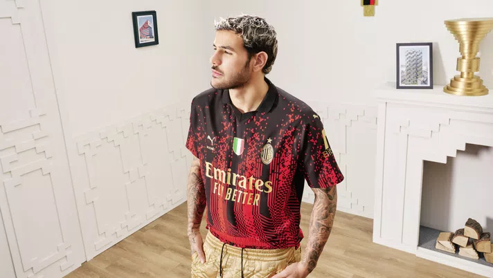 Quarta maglia AC Milan 2022-2023 PUMA Koché