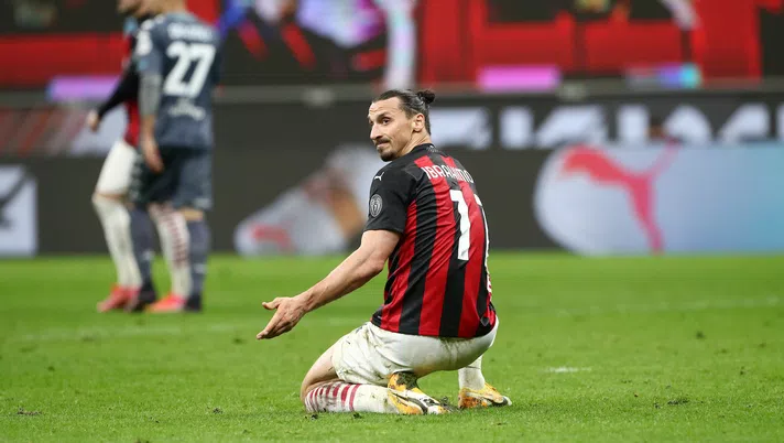 Zlatan Ibrahimovic (attaccante AC Milan) al rientro in squadra in occasione di Milan-Benevento 2-0 (Serie A 2020-2021) | News (Getty Images)