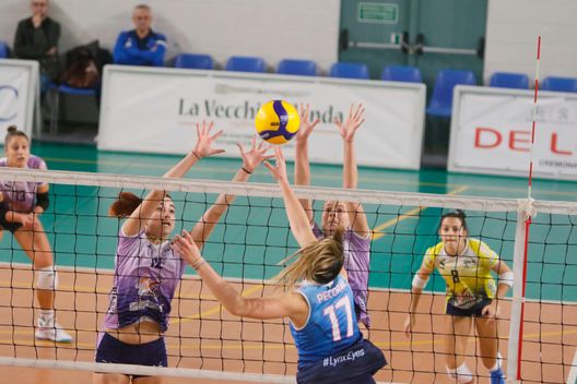 Pallavolo, altra vittoria del Colle Consorzio: 3-0 a Piadena- immagine 2