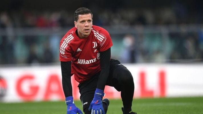VERONA, ITALY - OCTOBER 30: Wojciech Szczesny of Juventus during the Serie A match between Hellas and Juventus at Stadio Marcantonio Bentegodi on October 30, 2021 in Verona, Italy. (Photo by Alessandro Sabattini/Getty Images) Gazzetta: “Quando Szczesny può avere il green pass: così il programma per sabato” - immagine 1