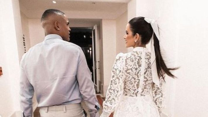 Douglas Costa ha sposato Nathalia Felix: &#8220;Ieri fidanzata, oggi sua moglie&#8221; 