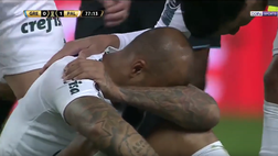 VIDEO / Ex Inter, Felipe Melo espulso: il giocatore lascia il campo in lacrime