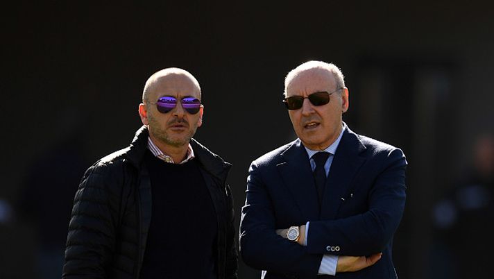 COMO, ITALY - FEBRUARY 27: Chief Executive Officer Sport FC Internazionale Giuseppe Marotta (R) and Sportif Director FC Internazionale Piero Ausilio chat during a FC Internazionale training session at the club's training ground Suning Training Center in memory of Angelo Moratti at Appiano Gentile on February 27, 2019 in Como, Italy. (Photo by Claudio Villa - Inter/FC Internazionale via Getty Images) ORDINE DEL…GIORNO – Il problema sono i conti…non i dirigenti… - immagine 1