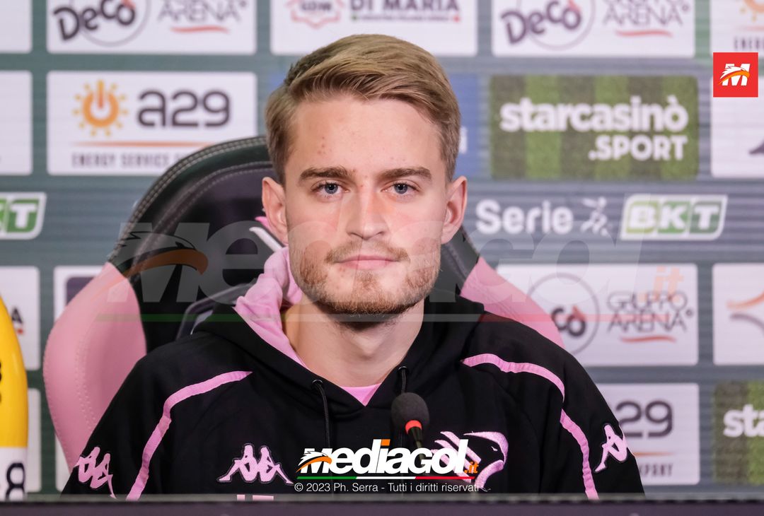 FOTO PALERMO, la presentazione di Simon Graves in conferenza stampa (Gallery) - immagine 21