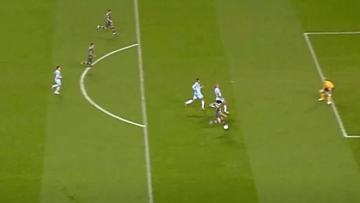 VIDEO Da Cavani ad Hamsik, passando per Higuain: i migliori gol azzurri in Champions - immagine 1