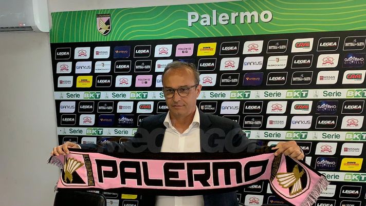 Palermo, l’era Marino e la reazione dei tifosi del Catania: “Quella sciarpa rosanero al collo…”  Palermo, l’era Marino e la reazione dei tifosi del Catania: “Quella sciarpa rosanero al collo…”