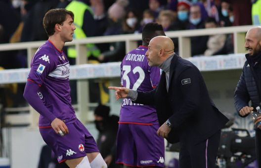  GERMOGLI PH: 11DICEMBRE 2021 FIRENZE STADIO ARTEMIO FRANCHI CAMPIONATO SERIE A TIM FIORENTINA VS SALERNITANA NELLA FOTO GOL ESULTANZA VLAHOVIC 