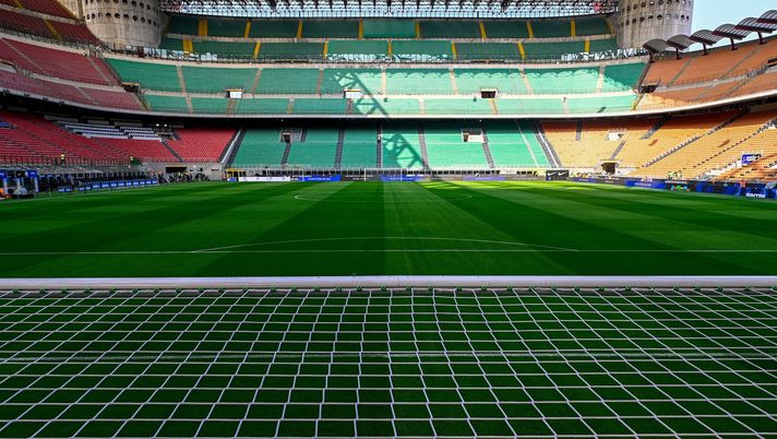 La questura interviene sul caso San Siro: biglietti di nuovo in vendita - immagine 1