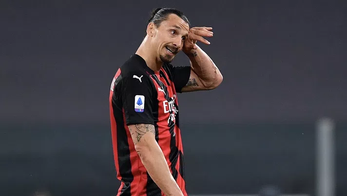 Zlatan Ibrahimovic (attaccante AC Milan), esce infortunato durante Juventus-Milan 0-3 (Serie A 2020-2021) | News (Getty Images)