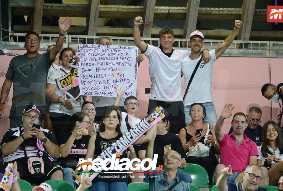 FOTOTIFO, Palermo-Ascoli 2-3: i tifosi allo stadio “Renzo Barbera” (Gallery) - immagine 79