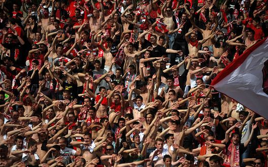 I tifosi del CSKA Sofia (Photo by Nikolay Doychinov/EuroFootball/Getty Images) I tifosi del CSKA Sofia (Photo by Nikolay Doychinov/EuroFootball/Getty Images)