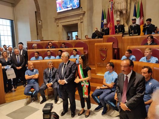 Claudio Lotito e Virginia Raggi in Campidoglio Claudio Lotito e Virginia Raggi in Campidoglio