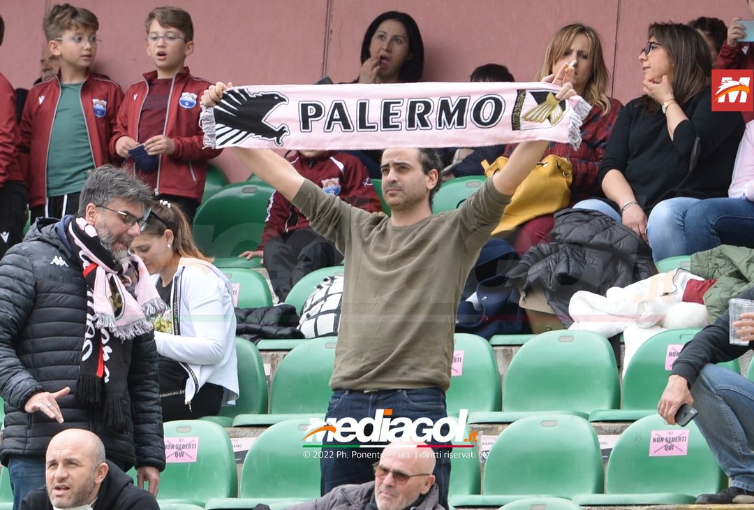 FOTO, i tifosi allo stadio per Palermo – Taranto 5-2 (Gallery) - immagine 8