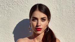 Eleonora Boi in “zona rossa” incanta il web: i suoi auguri di buona Pasquetta